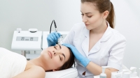 Microdermabrasion Treatments With Facial Upgrade In Mandurah